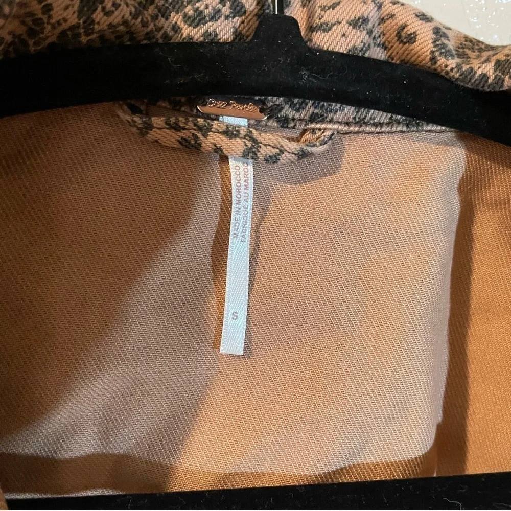 Free People Black and Tan Snakeskin Patterned Denim Jacket - Picture 5 of 6
